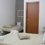 Guest house Le Dimore Degli Artisti 4*