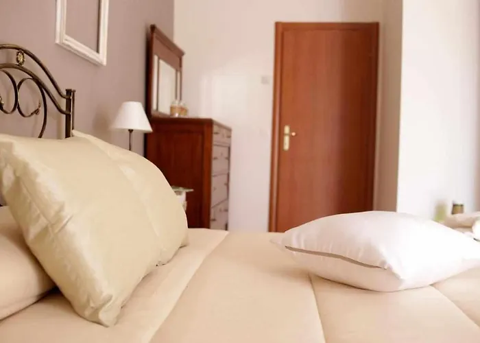 Le Dimore Degli Artisti 4* Venosa