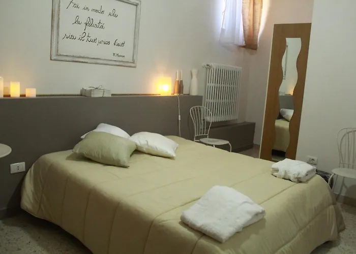 Le Dimore Degli Artisti Affittacamere Venosa